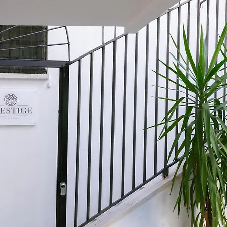 לינה וארוחת בוקר Hotelleria Prestige